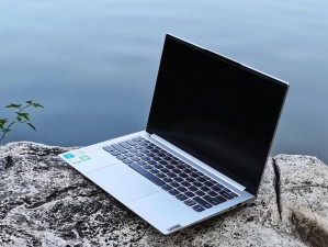 欧美 MACBOOKPRO 高清：时尚轻薄本，强劲性能与便携的完美结合